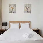 Jerozolimskie 203 By Bookinghost Apartament Warszawa