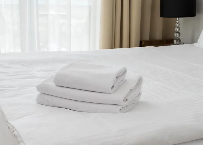 Jerozolimskie 203 By Bookinghost Apartment