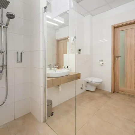 Jerozolimskie 203 By Bookinghost Warszawa