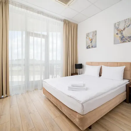 Jerozolimskie 203 By Bookinghost Apartament *